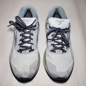 Brookes Men's Levitate Size 9.5